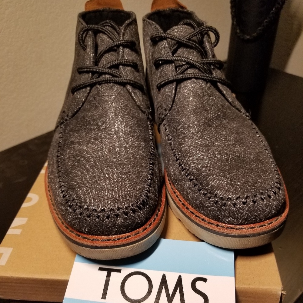 TOMS® Chukka Boot - Picture 3 of 5